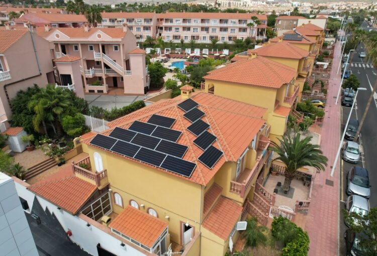 Blog Energía solar fotovoltaica
Energía solar
Instalaciones fotovoltaicas
Ahorro en la factura de electricidad
Energía renovable
Medio ambiente
Islas Canarias
Eficiencia energética
Sustentabilidad
Paneles solares